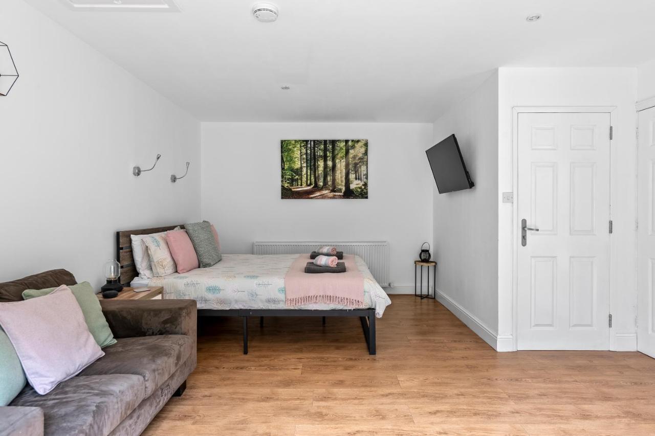 Number 2, Lytton Tree Lodge, Reydon, Southwold Kültér fotó